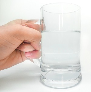 Bicchiere d' acqua_300
