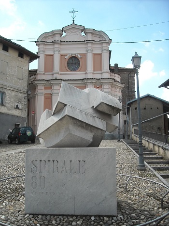 Chiesa di San Maurizio e opera di Pomodoro_350