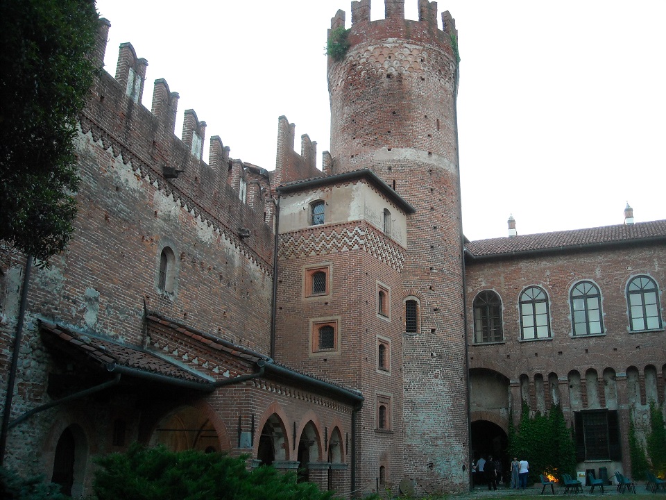 8 settembre 2018 - Castello Malgrà di Rivarolo Canavese_corte interna 